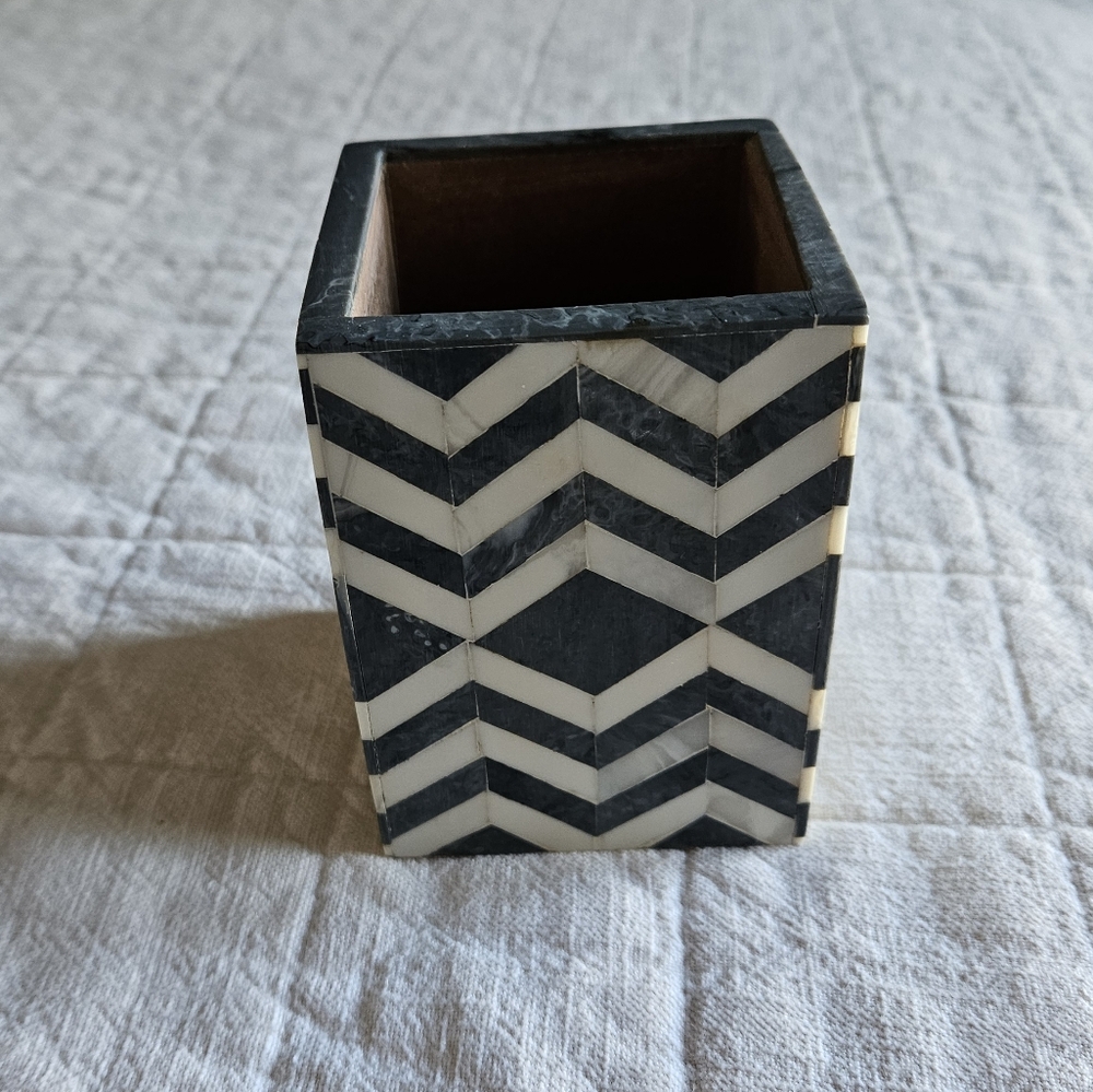 Desk/pencil organizer (0726)